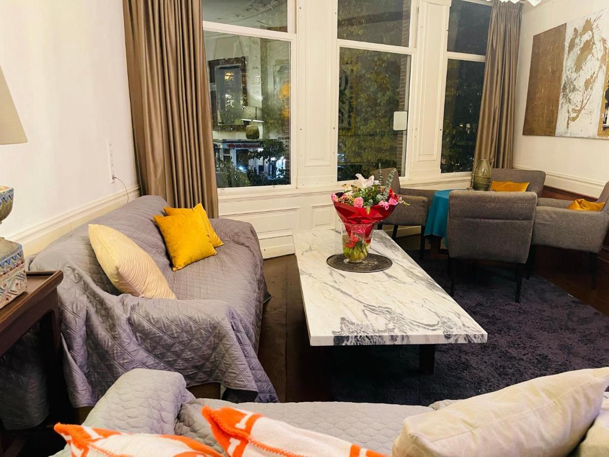 Redlightdistrict Chinacitycentre Partypalace Bed & Breakfast
