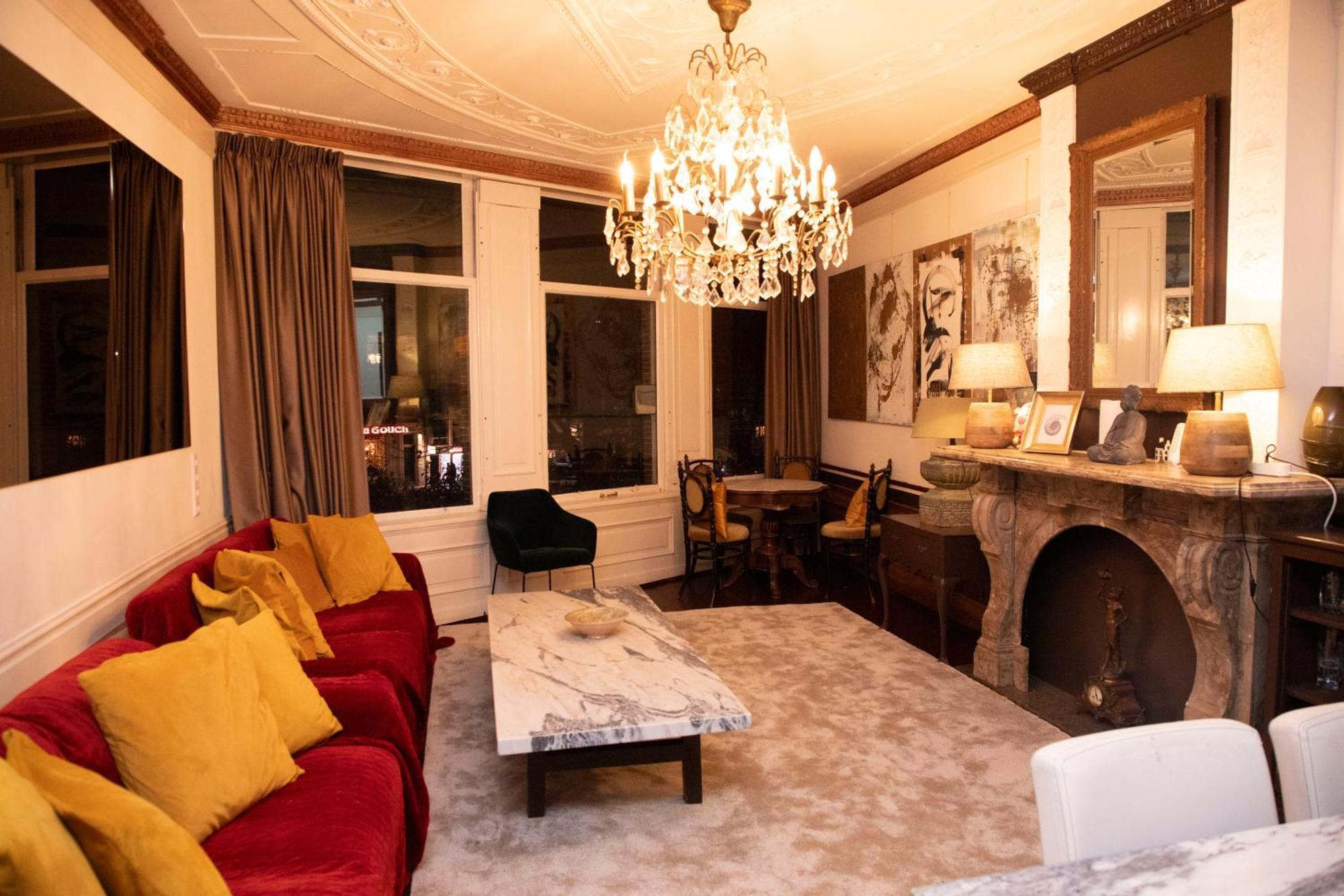 Redlightdistrict Chinacitycentre Partypalace Bed & Breakfast