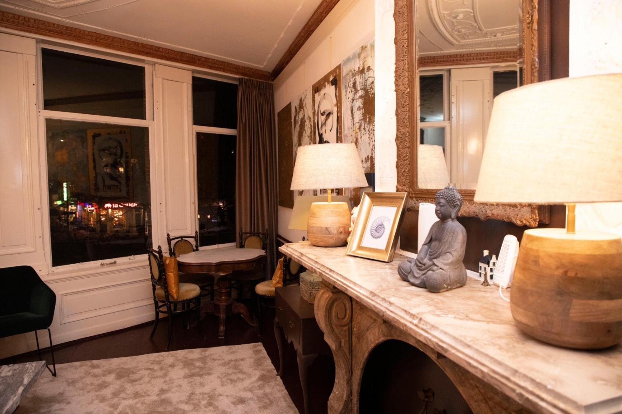 Redlightdistrict Chinacitycentre Partypalace Bed & Breakfast Amsterdam